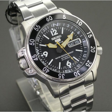 Ceas de mana barbati Seiko 5 Sports automatic SKZ211K1